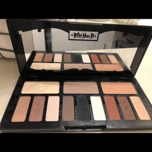 Kat Von D Shade and light eyeshadow palette